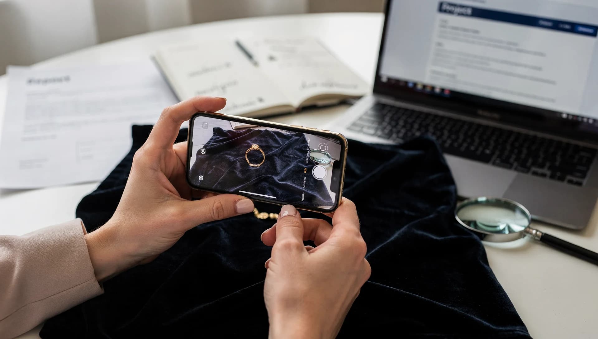 Какой контент снимать, если нет фотографа и SMM-щика